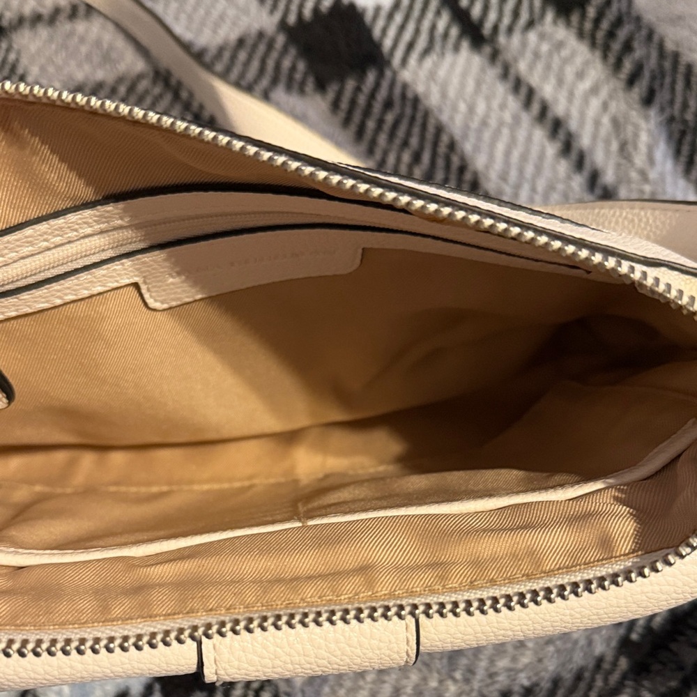 Dana Buchman Cream Crossbody Bag - Picture 2 of 2